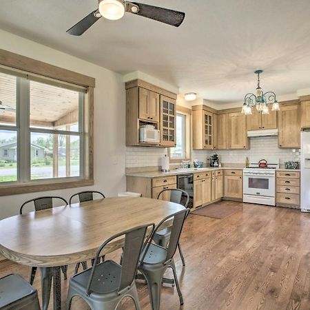 Idyllic Gem Screened Porch, Half Mi To River! ثيرموبوليس المظهر الخارجي الصورة